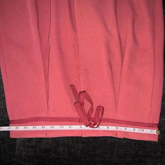 Marc New York Andrew Marc Pleated Drawstring Pants in Deep Salmon - Picture 13 of 14